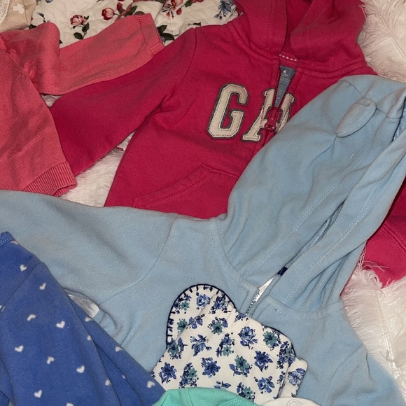 Baby Girl Winter Bundle. Size 6m - Picture 4 of 6
